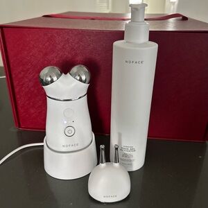 NuFACE Trinity® and Effective Lip & Eye
 like new